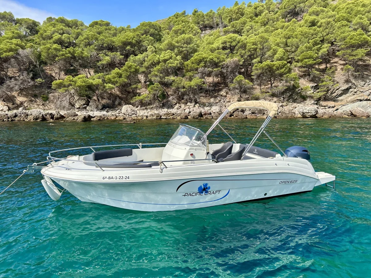 Pacific Craft 625 — embarcación en Mallorca