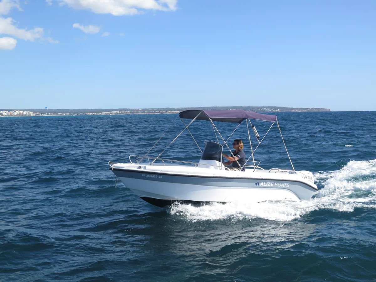 Poseidon R540 — embarcación en Mallorca